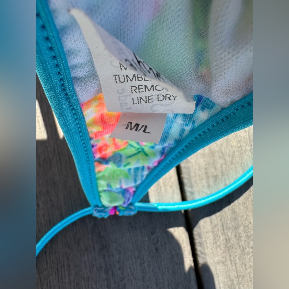 Bikini Top - Picture 3 of 4